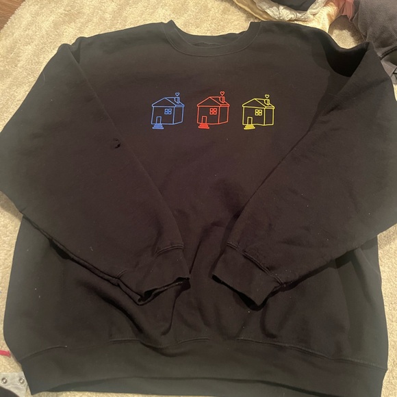 Harry Styles Tops - Harry styles sweatshirt